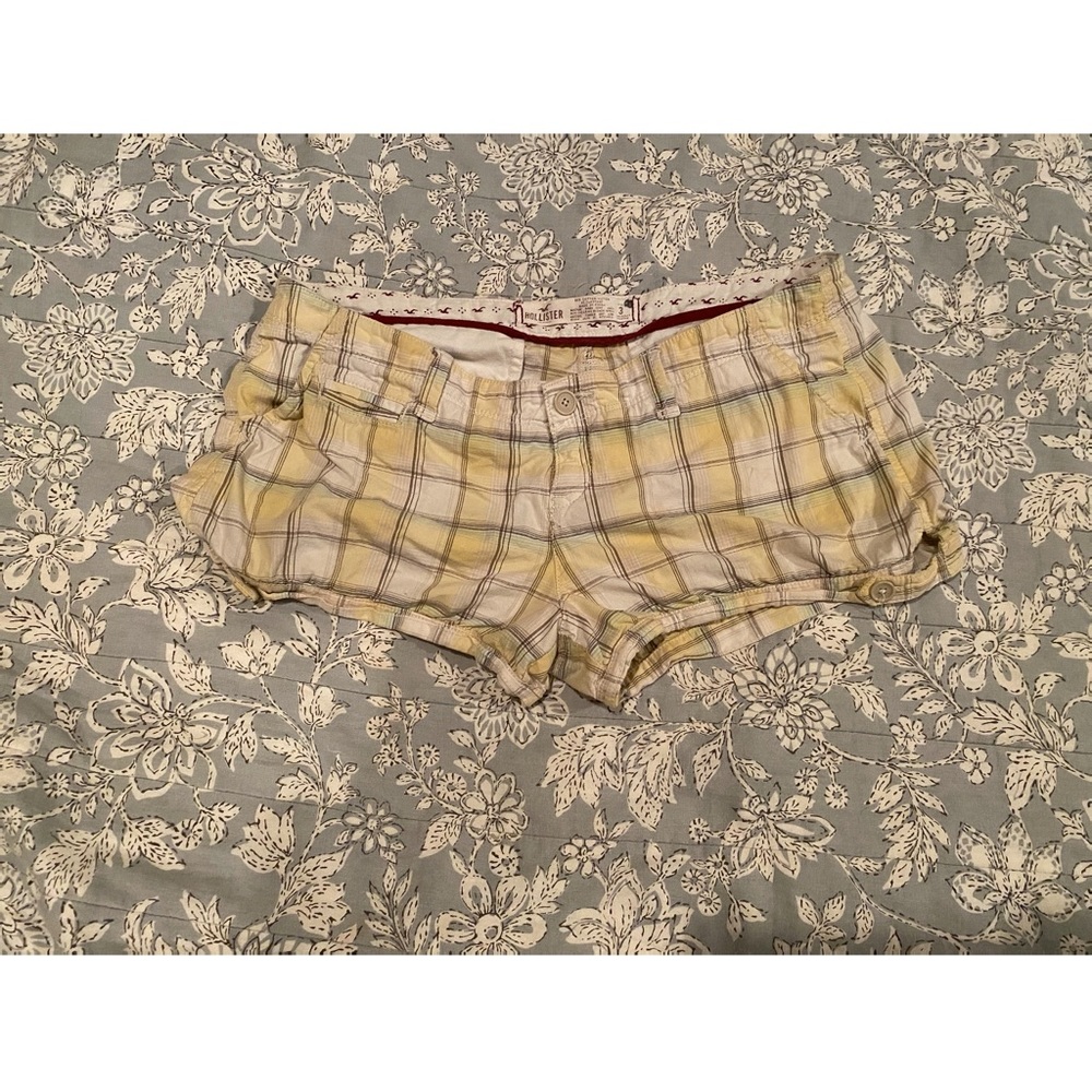 Hollister shorts